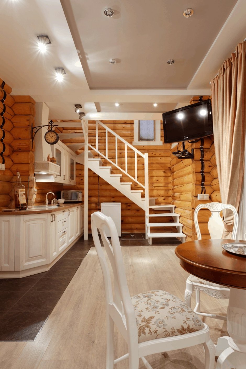 Лестница деревянная к004м