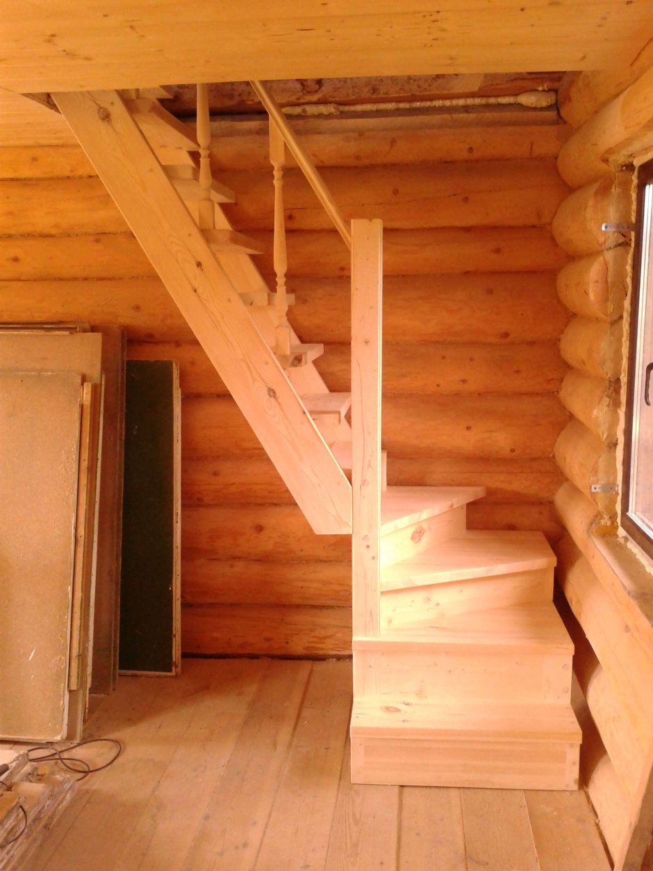 Лестница в стиле Шале