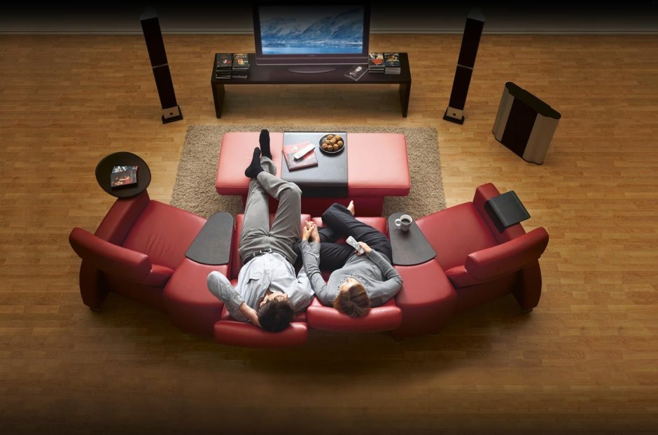 Диван для просмотра домашнего кинотеатра