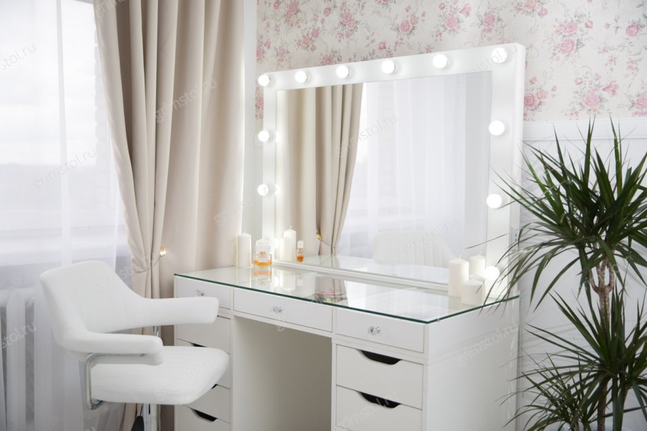 Туалетный столик Dream Dresser