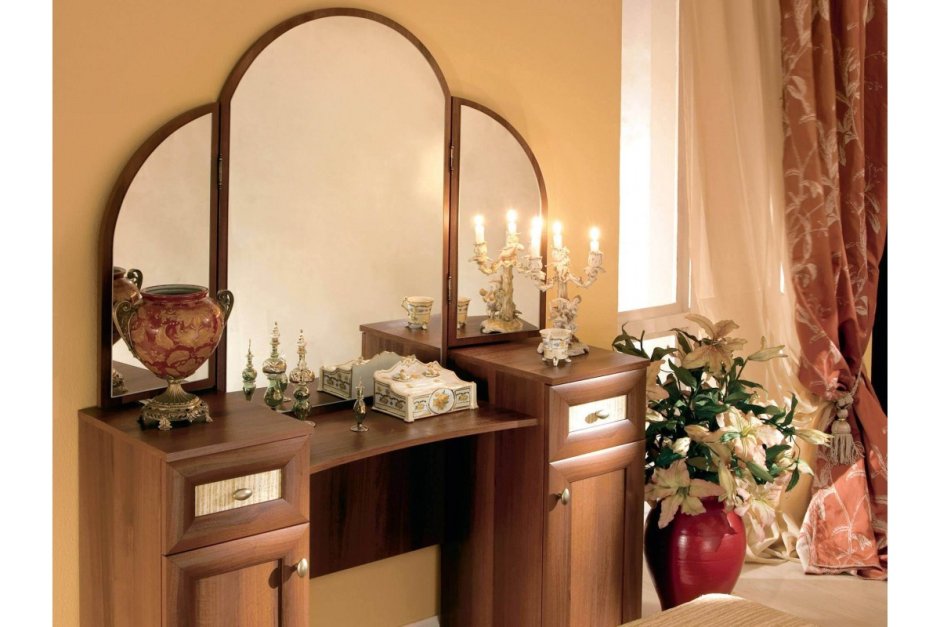 Трельяж Наоми