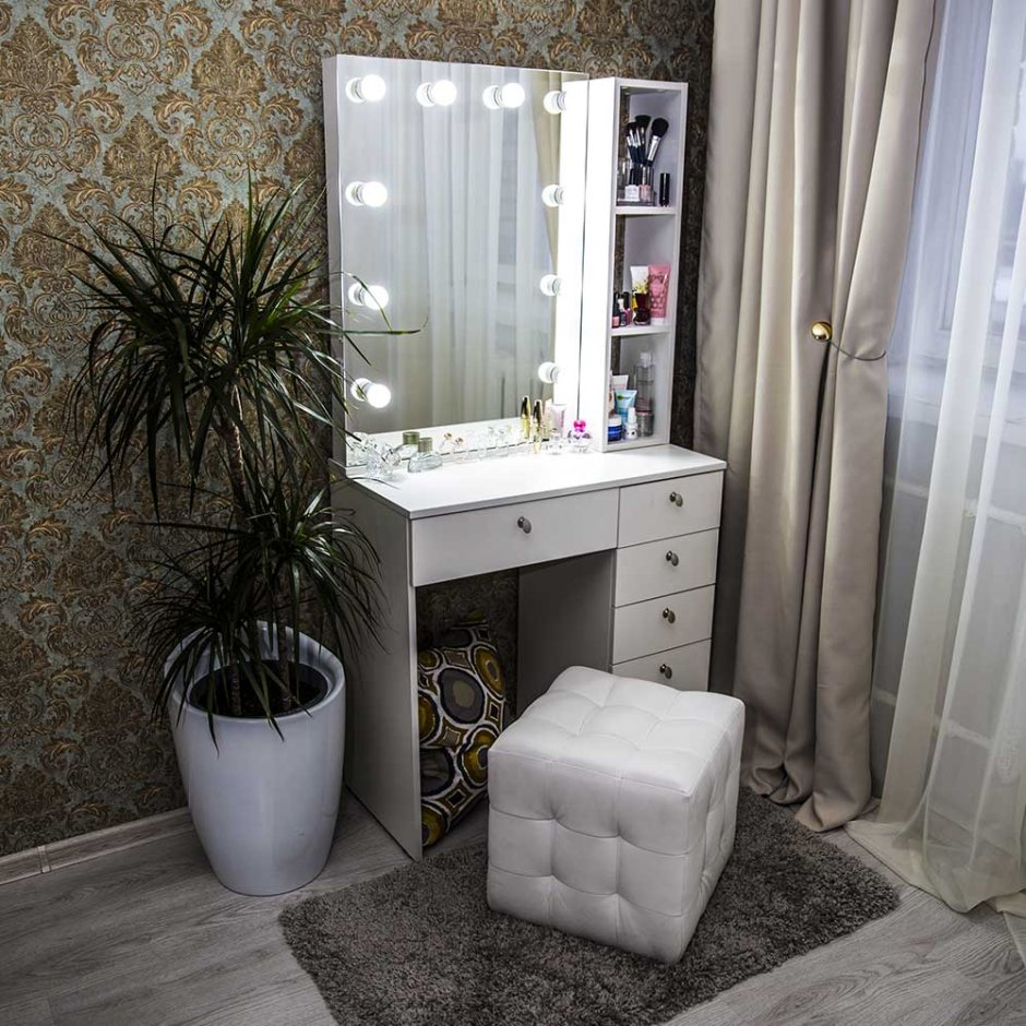 Гримерное зеркало 60 на 80