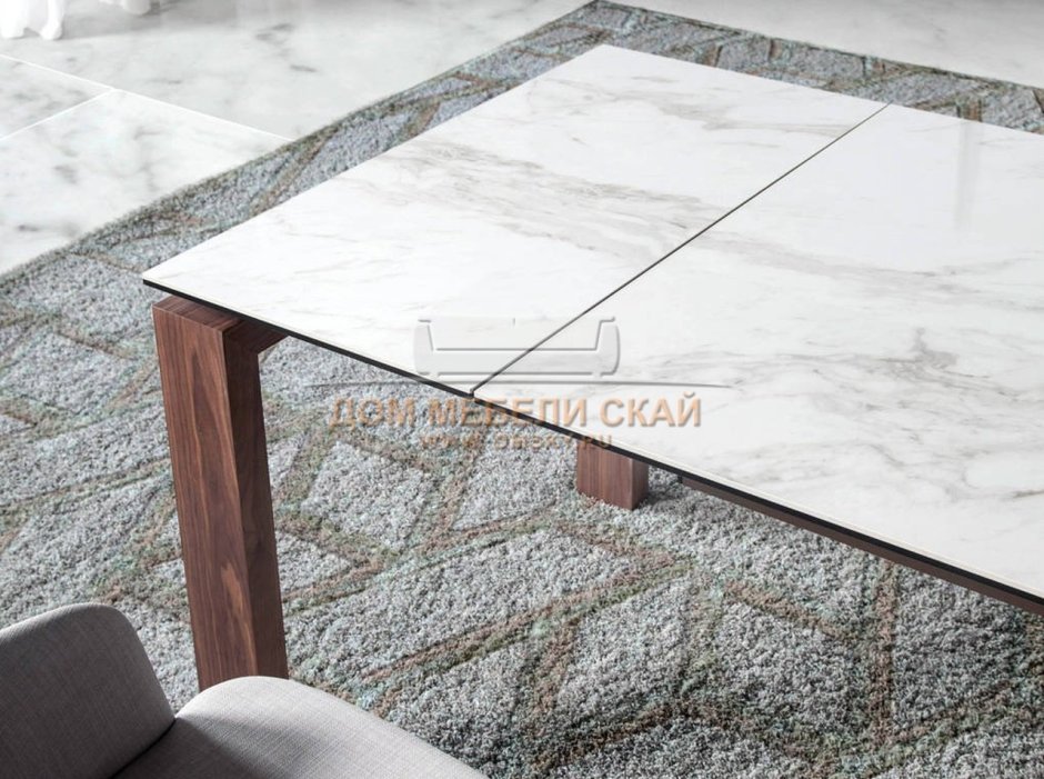 Стол Ларс белый мрамор