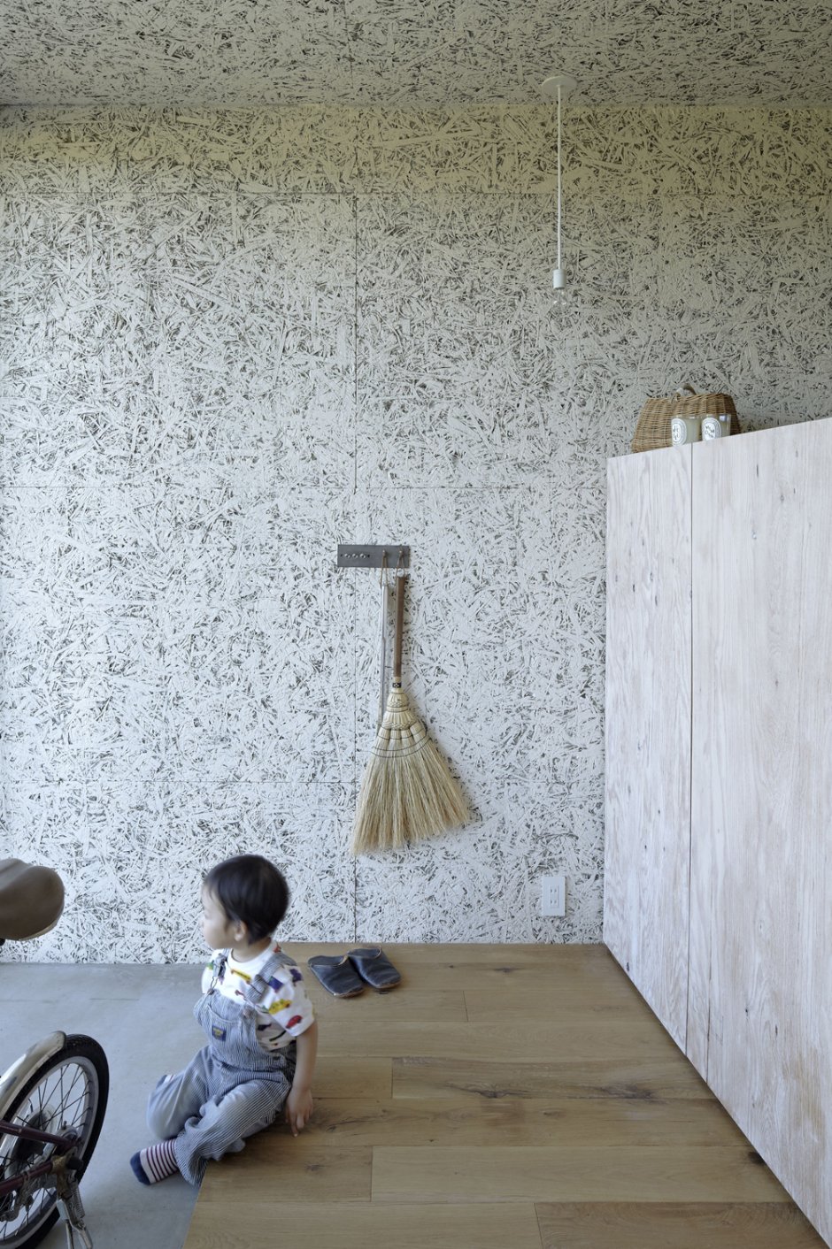 Крашенный ОСП В интерьере