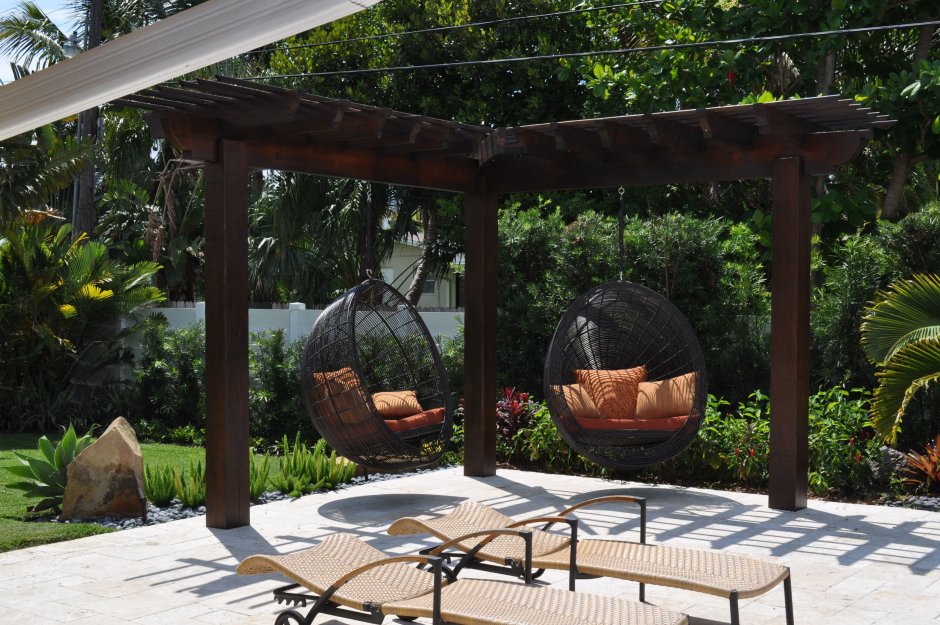 Пергола с гамаком