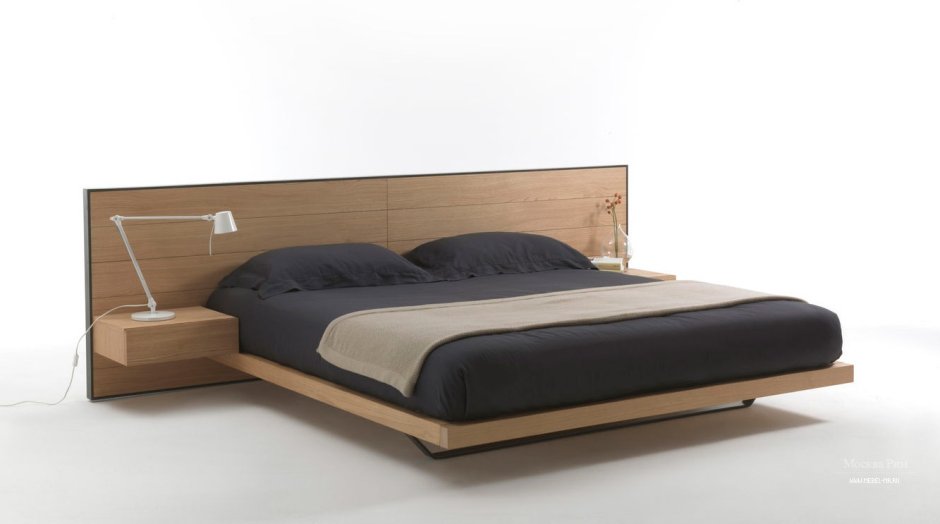 Кровать двуспальная с тумбочками по бокам
