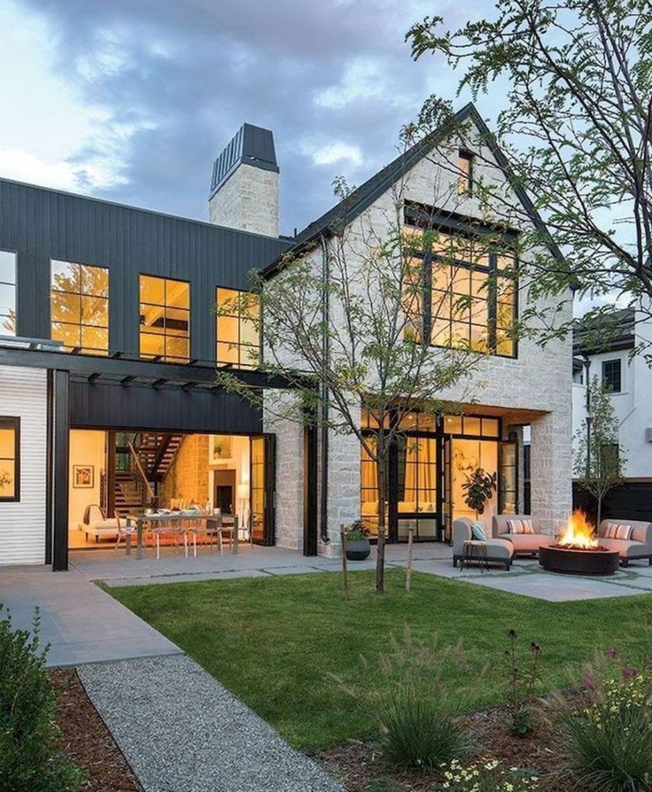 Фармхаус стиль дом экстерьер