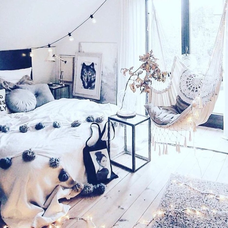 Декор стен в ресторане