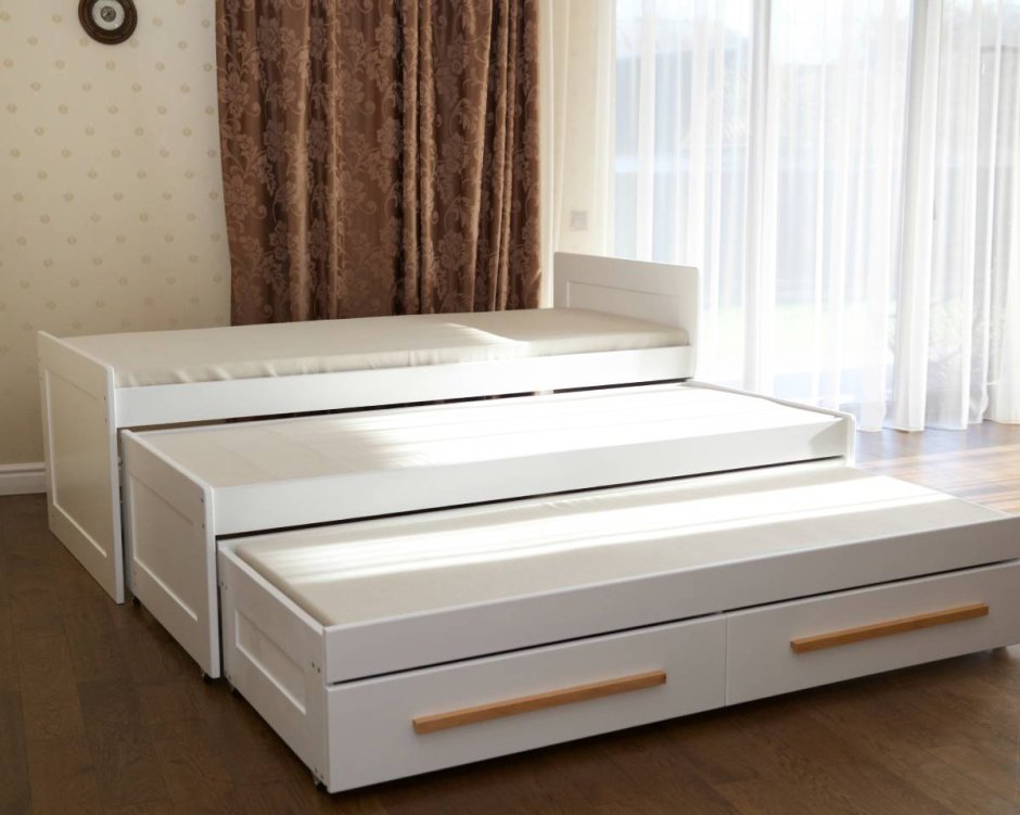 Трёхъярусная кровать Триада