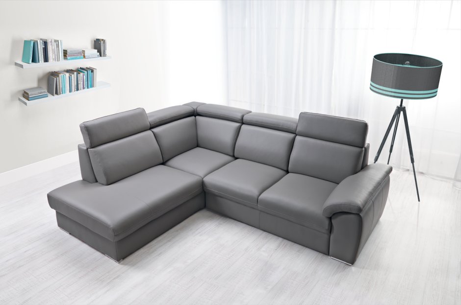 Серый кожаный угловой диван