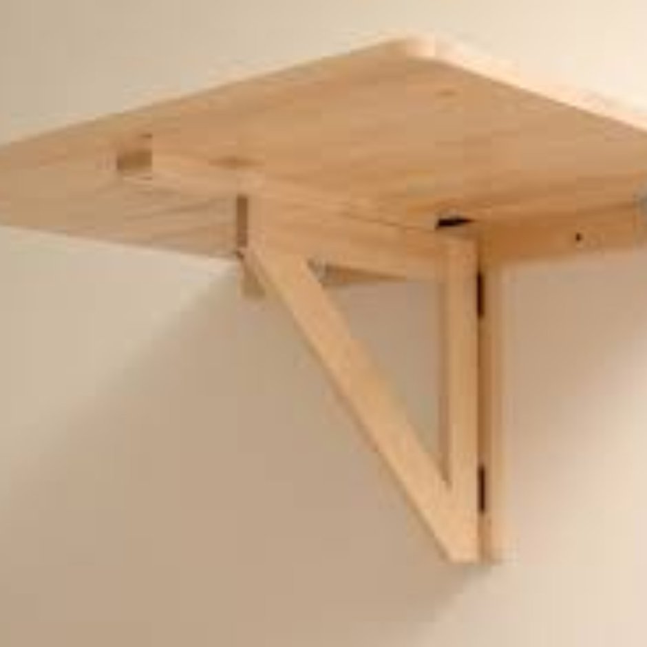 Откидной деревянный столик