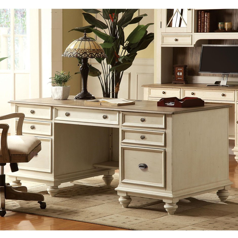 Стол для кабинета домашнего