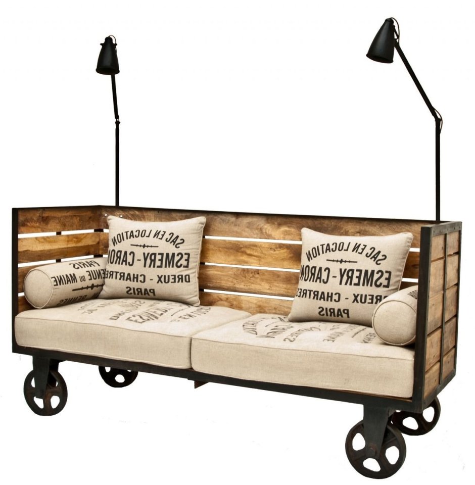 Интерьер зала стена из бруса