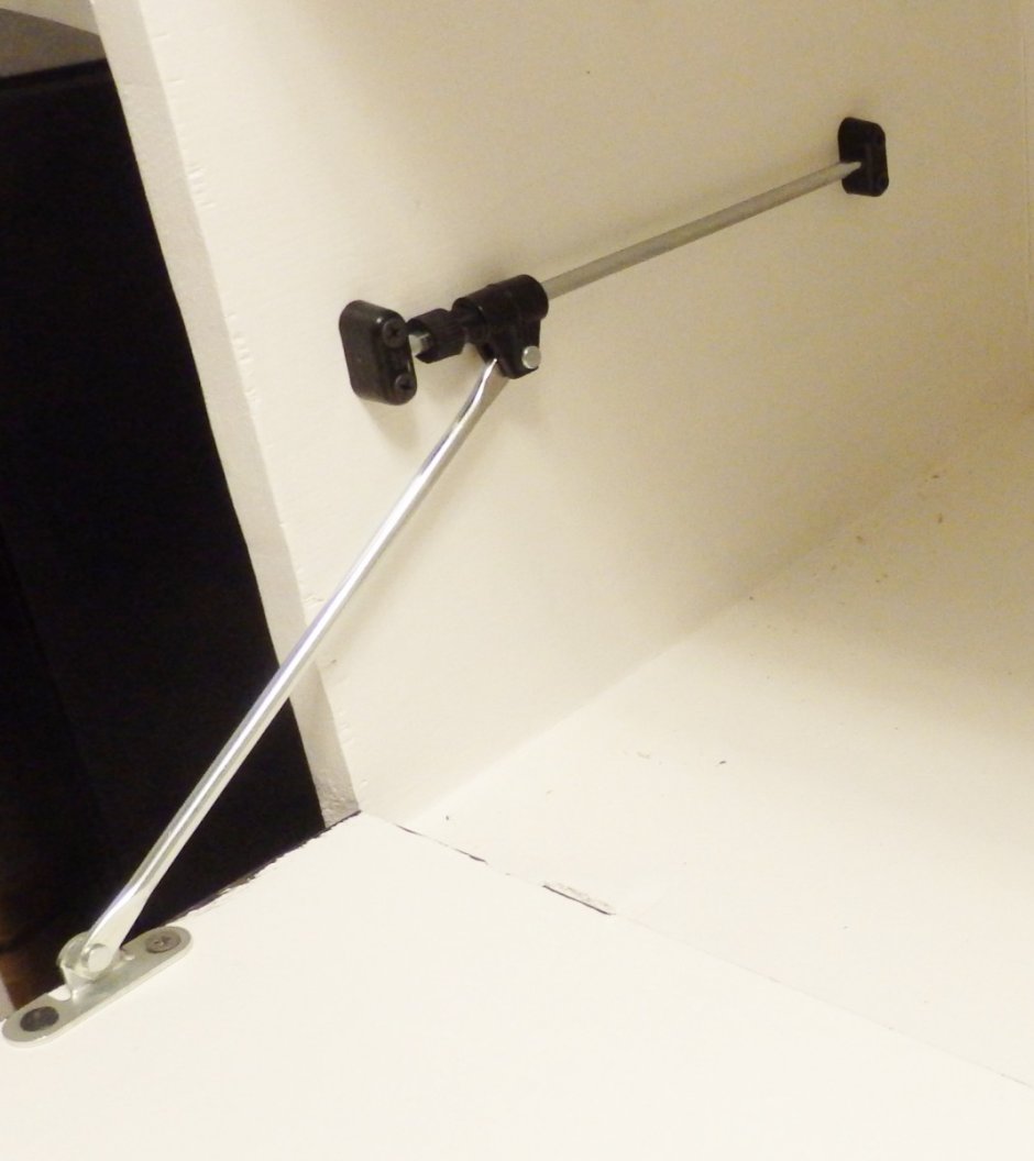 Кронштейн мебельный секретерный supp.PRS1.240.L