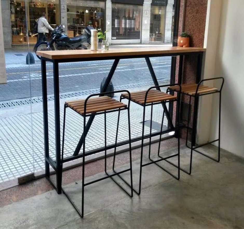 Барный стол квадратный