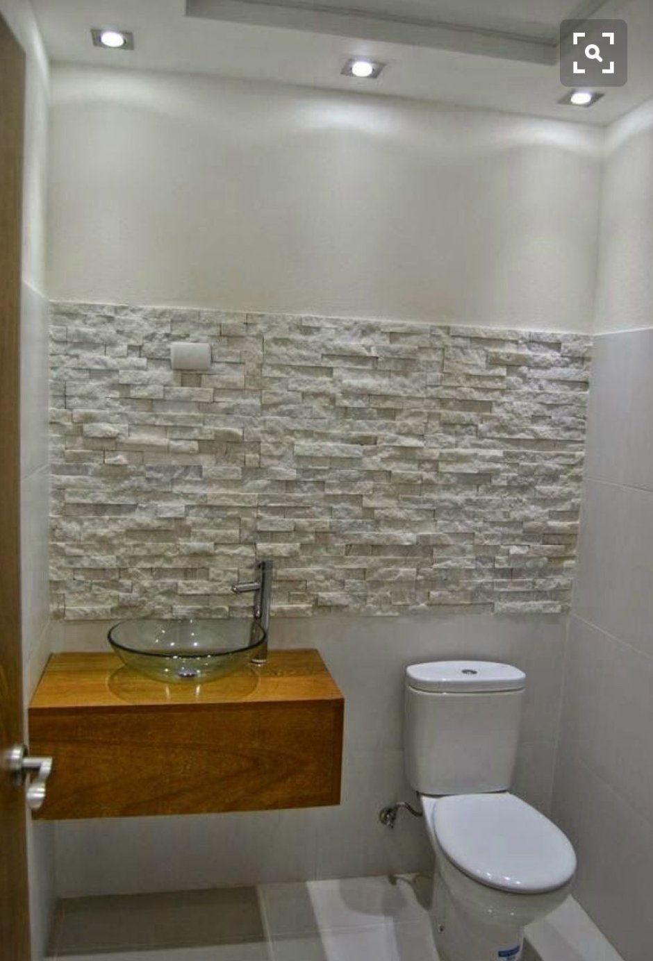 Декоративная штукатурка в туалете