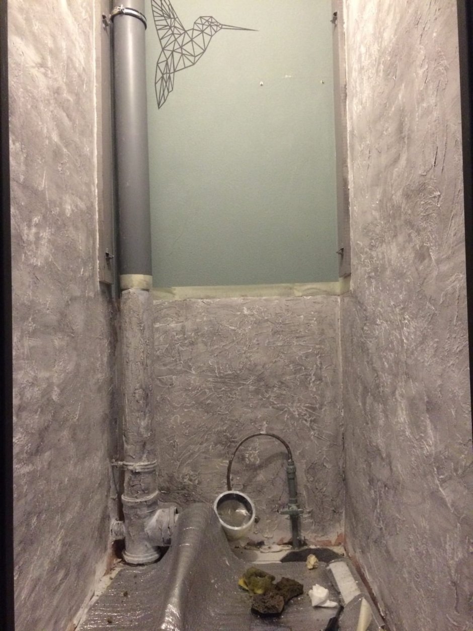 Декоративная штукатурка в туалете