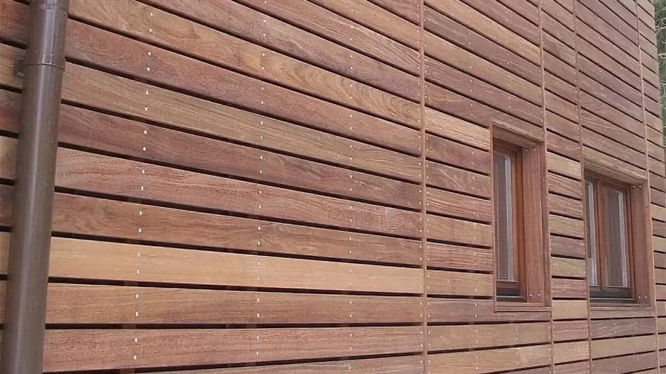 Планкен косой лиственница фасад