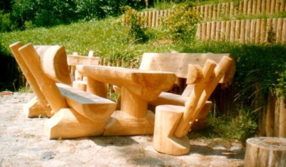 Рубленые лавочки со спинкой