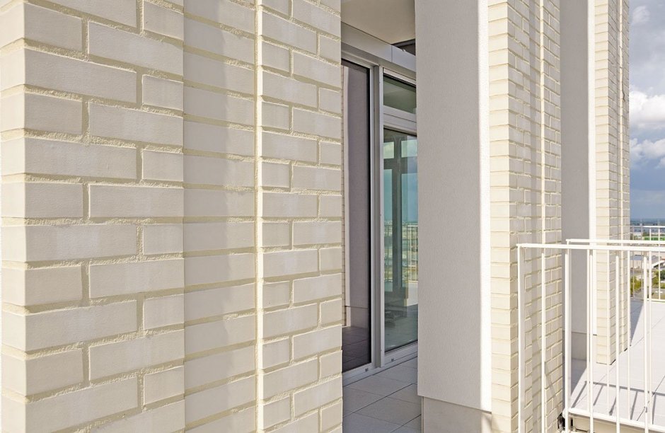 Клинкерный кирпич Roben Oslo perlweiss glatt genarbt