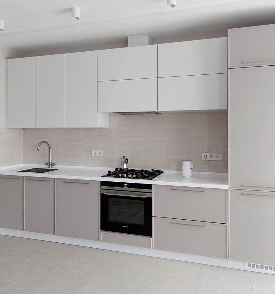 Кухонный гарнитур белый матовый