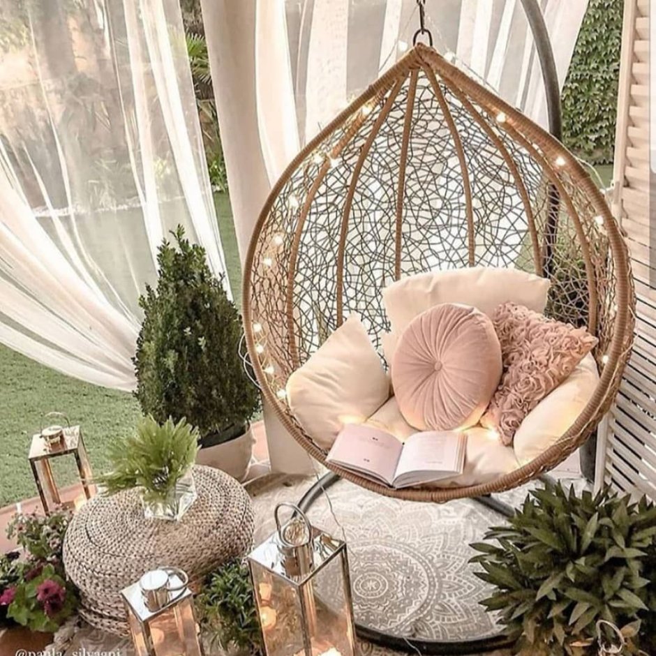 Плетеная мебель для салона