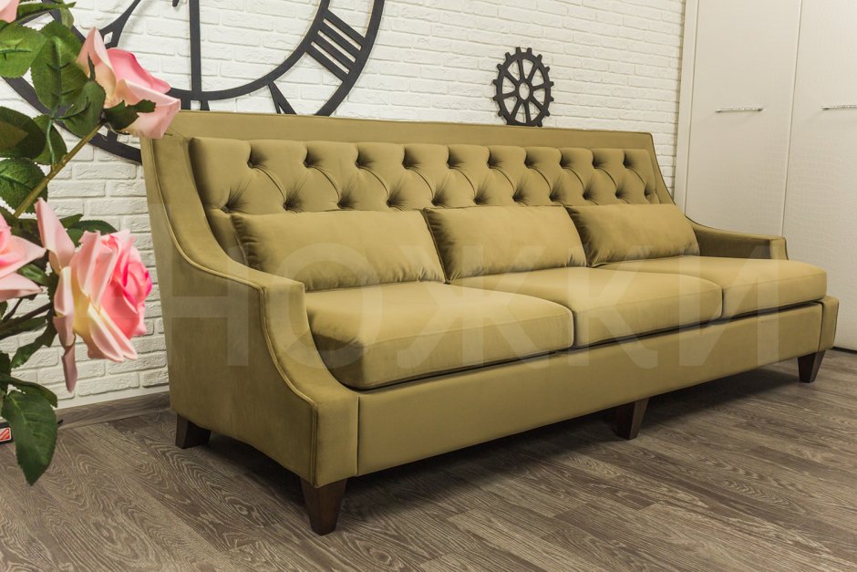 Диван с каретной стяжкой