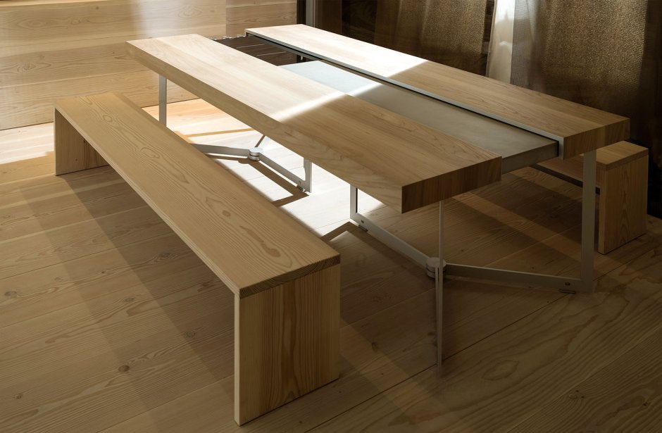 Раздвигающийся стол
