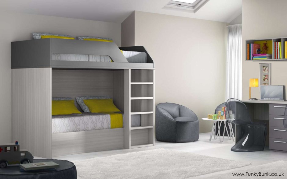 Встроенные двухъярусные кровати