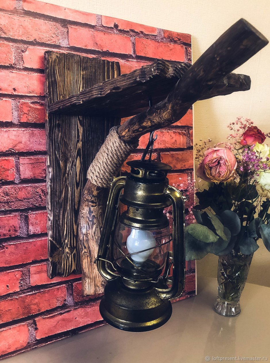 Светильник настенный керосинка