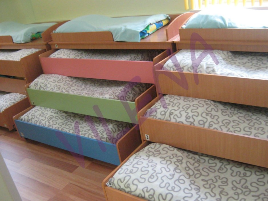 Трехъярусные кровати для детского сада
