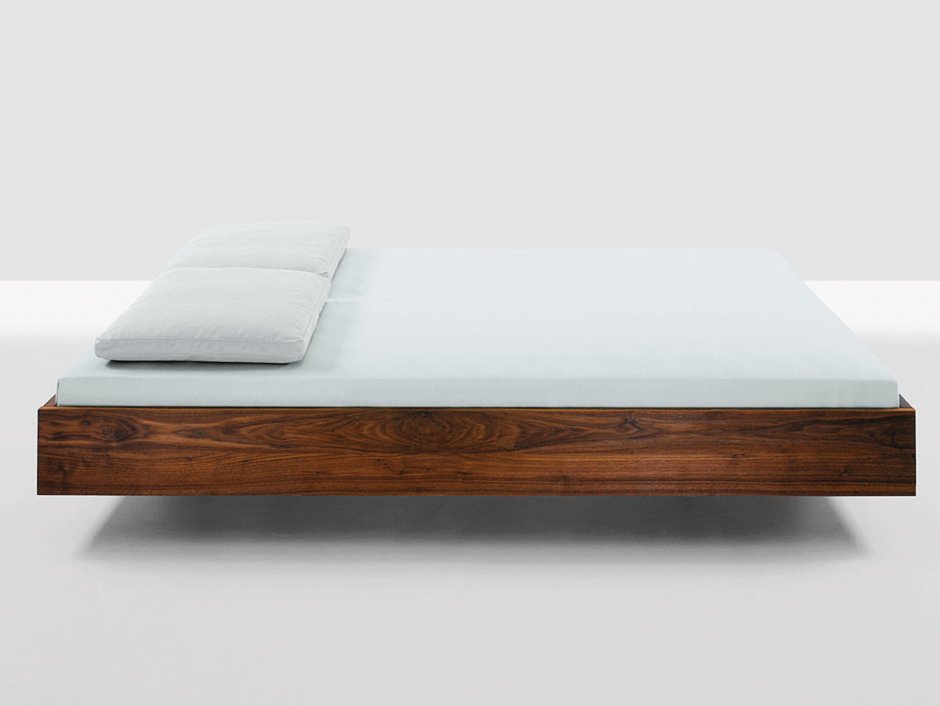 Кровать висящая в воздухе