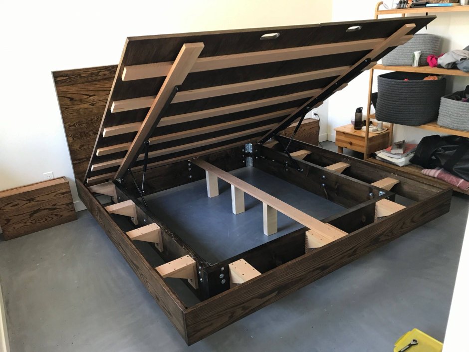 Деревянный каркас для подвесной кровати