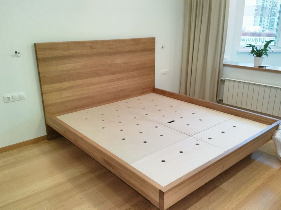 Кровать подиум двуспальная