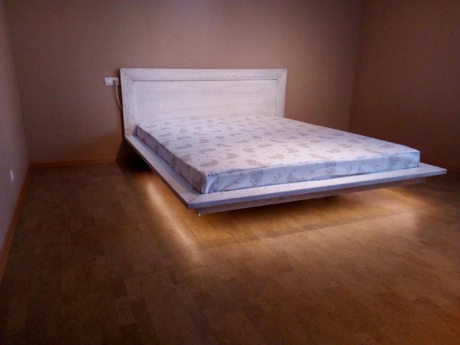 Лазурит парящая кровать