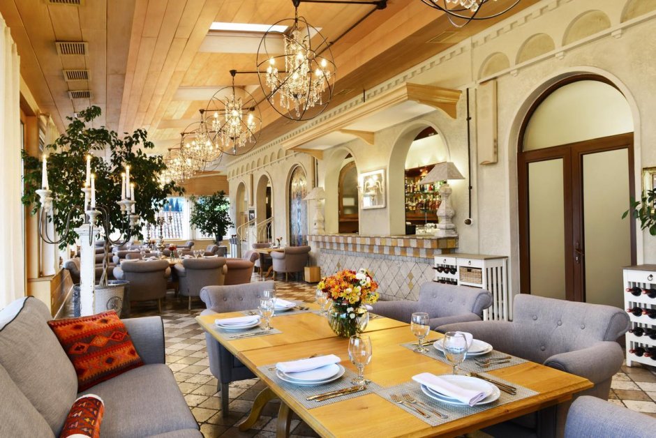 Амбассадори гостиница Тбилиси