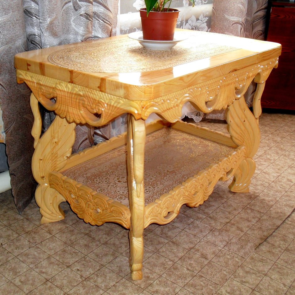 Резной журнальный столик из дерева своими руками