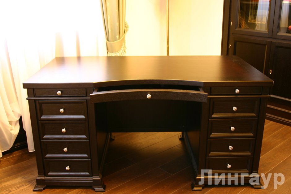 Стол двухтумбовый офисный