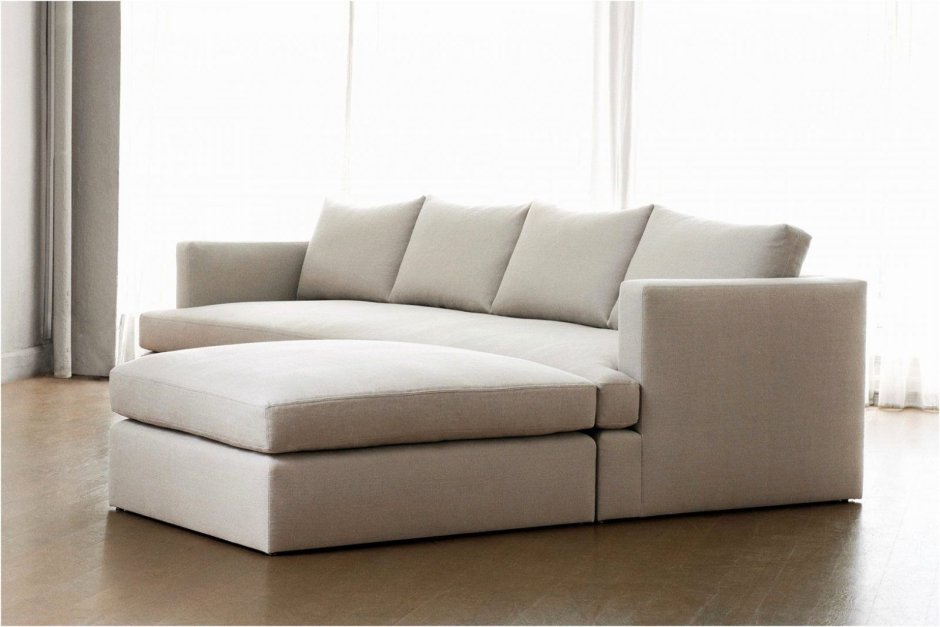 Прямой диван с пуфом