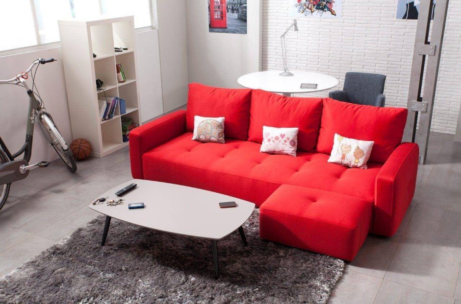 Диван красно белый