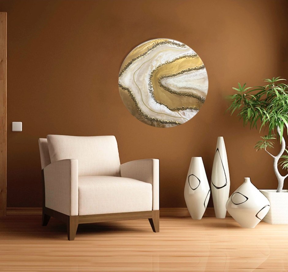 Живопись в круглой раме