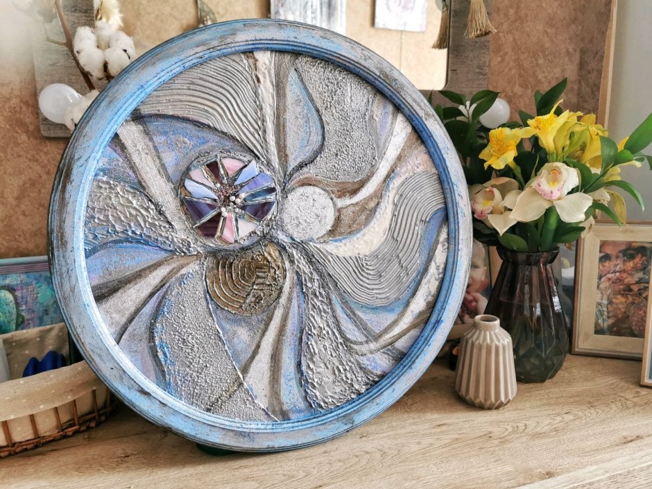 Картины в багете в интерьере