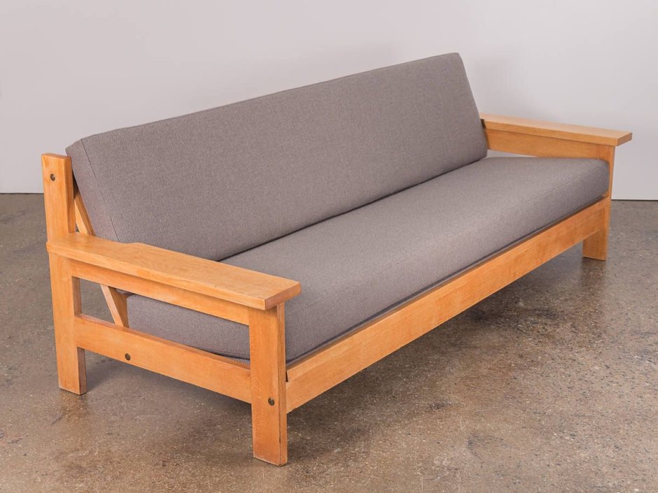 Диван тахта деревянный