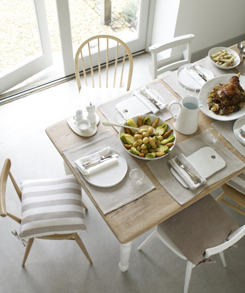 Завтрак на кухне