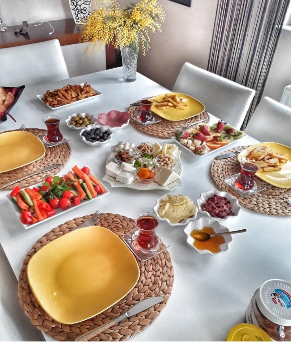 Круглый стол ORDT-d6060-SPR