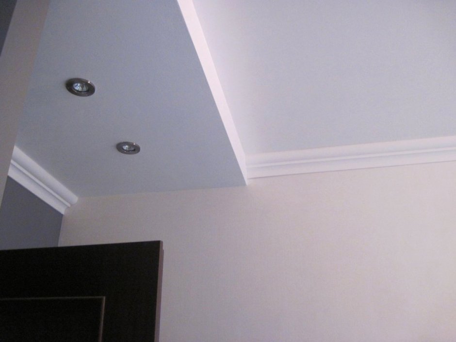 Плинтус для подсветки потолка
