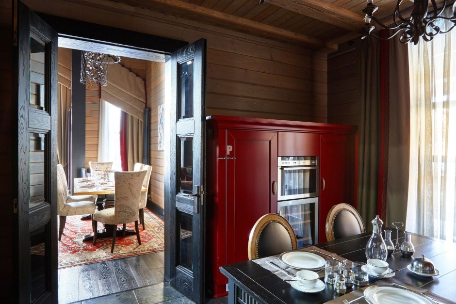 Прихожая в стиле Шале