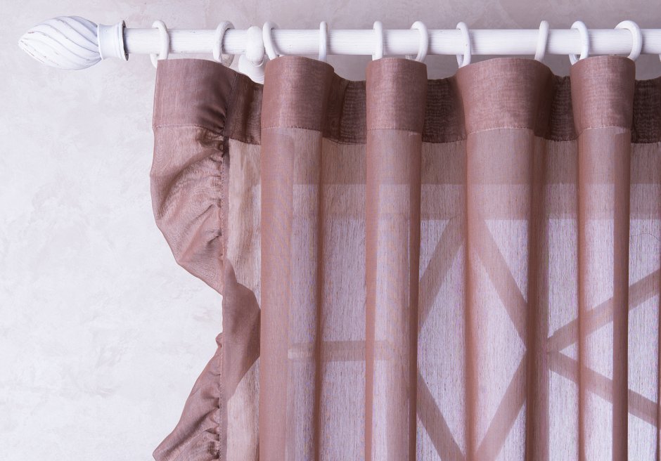 Карниз из трубы