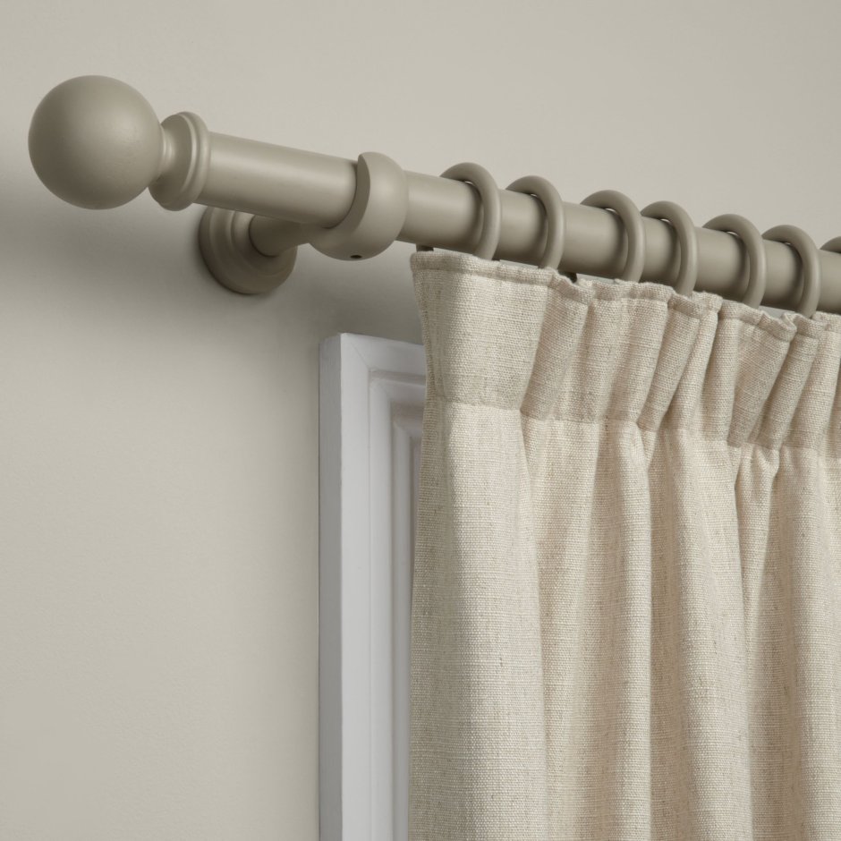 Карниз для штор с люверсами и тюля