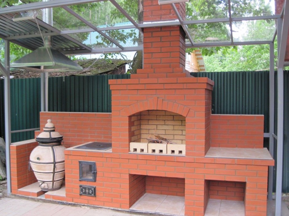 Барбекю из кирпича Литос